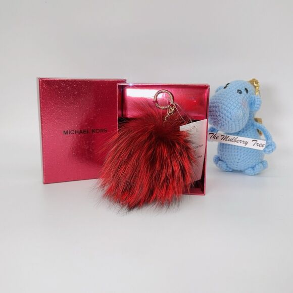 Michael Kors Large Fox Fur Pom Poms In Cherry Red Gold Hardware Keychain Box - Picture 1 of 8